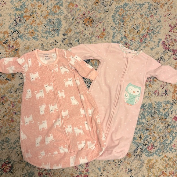 Two fleece long sleeve sleep sacks - Picture 1 of 3